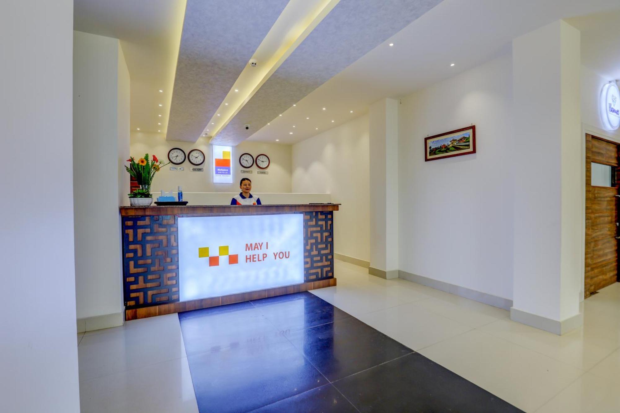 Banari Regency By Summit Hotel Namchi Exterior photo