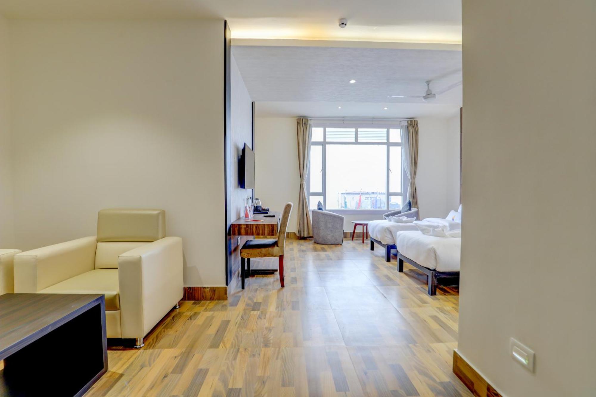 Banari Regency By Summit Hotel Namchi Exterior photo